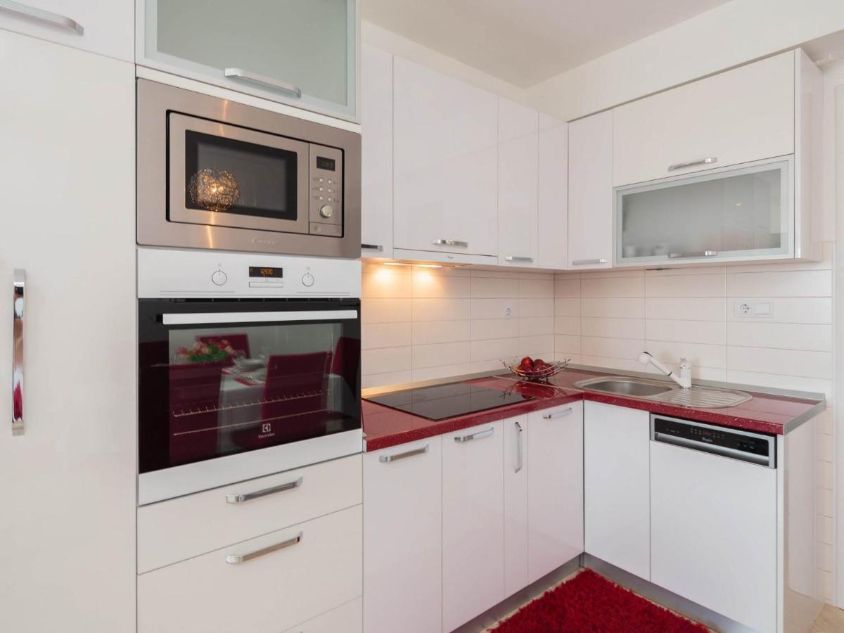 Apartment Lana St Supetar Exteriér fotografie